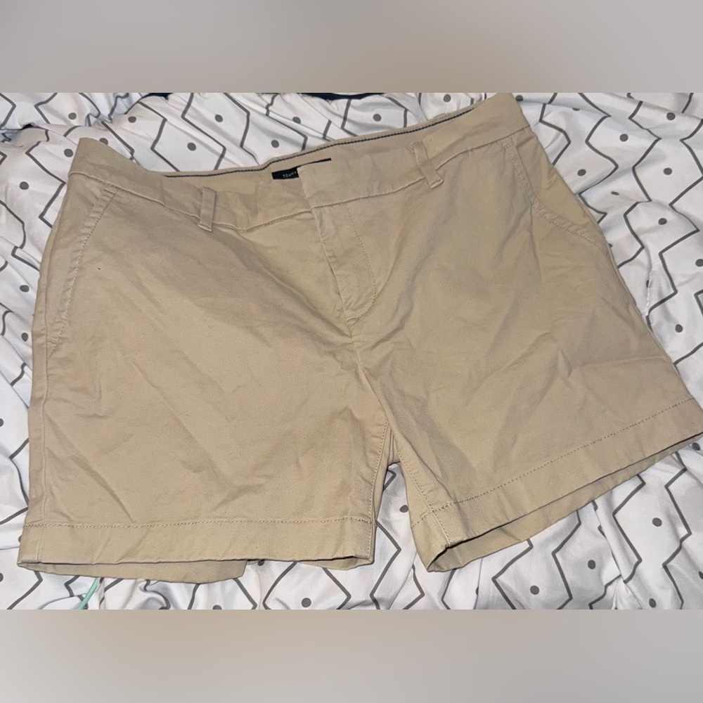 Tommy Hilfiger Tan Women's Bermudas